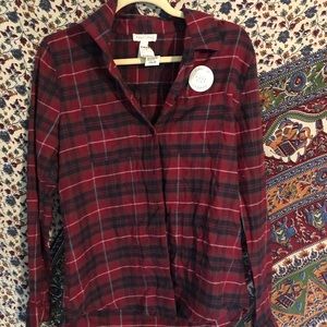 NWT Tilly’s Maroon & Navy Flannel